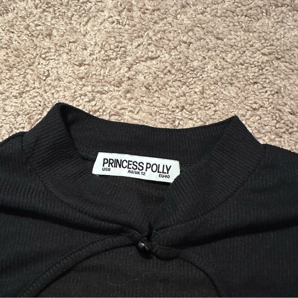 LIKE NEW Princess Polly Cut Out Crop Top - Picture 3 of 4